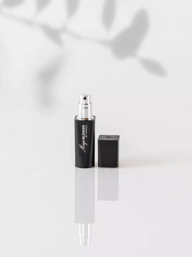 Magic Blender by Travalo